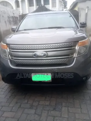 Ford Explorer Limited 4dr 4x4 (3.5L 6cyl 6A) 2013 Gray