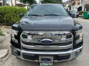 Ford F-150 Lariat 4x2 SuperCab Styleside 6.5 ft. box 145 in. WB 2017