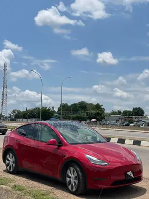 Tesla Model 3 Long Range AWD 2021 Red