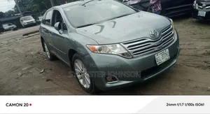Toyota Venza 2010 Green