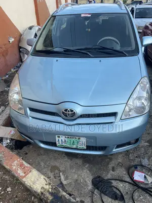 Toyota Corolla Verso 2009 Blue
