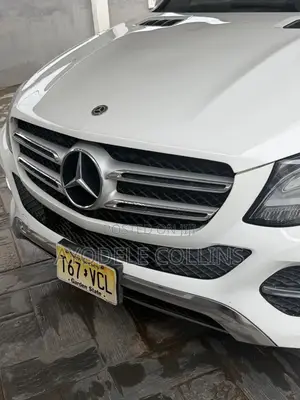 Mercedes-Benz GLE-Class 2018 White