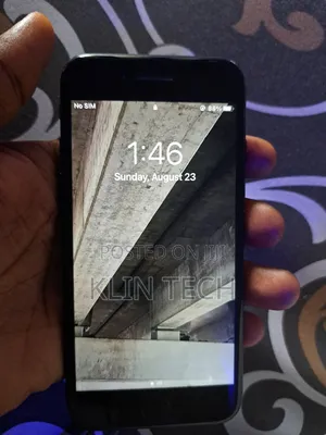 Apple iPhone 7 32 GB Black