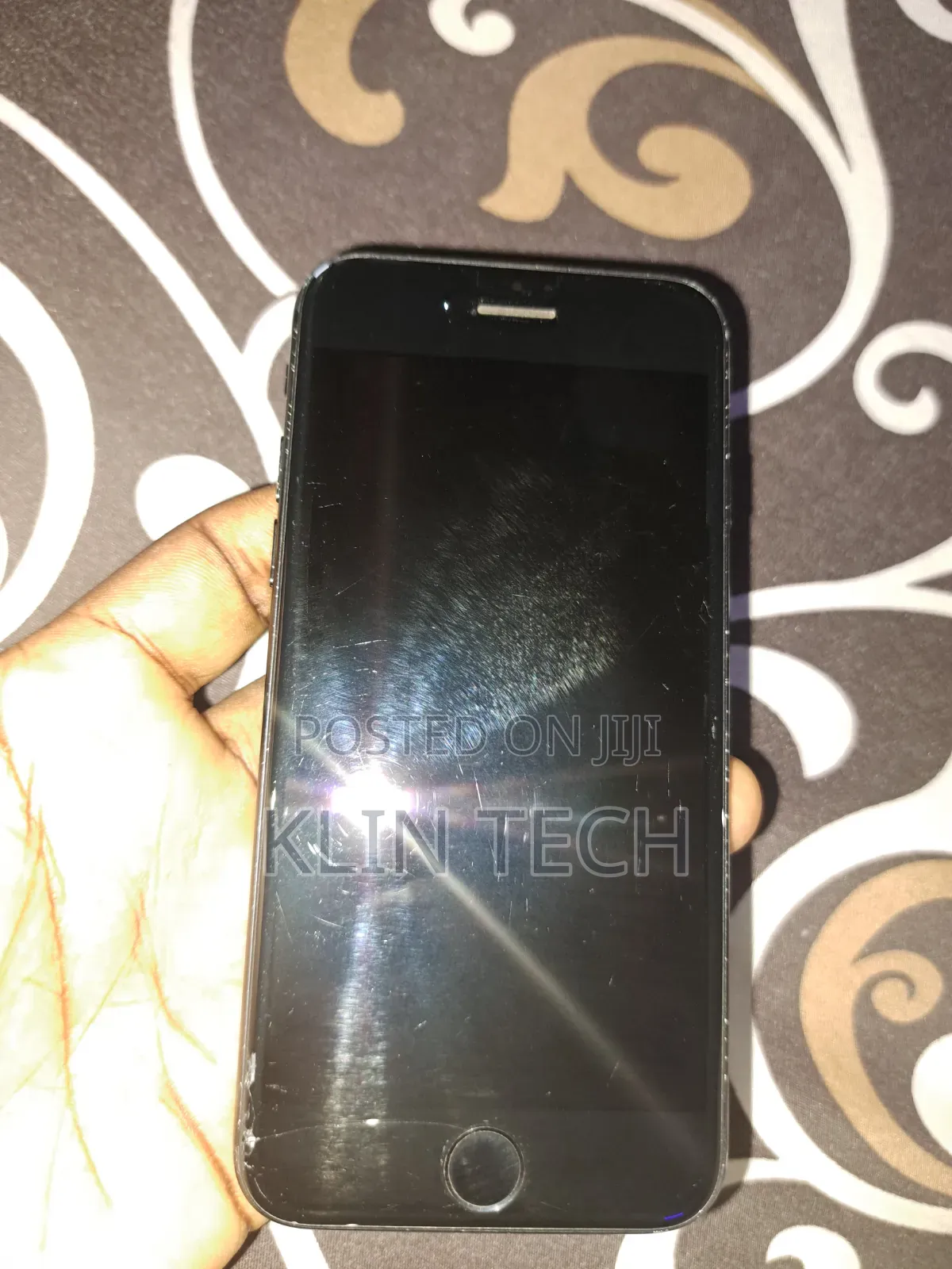 Apple iPhone 7 32 GB Black