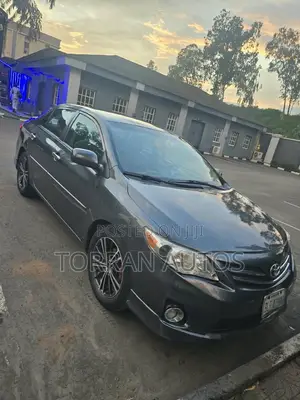 Toyota Corolla S 4dr Sedan (1.8L 4cyl 4A) 2012 Gray
