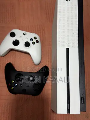 Xbox One S