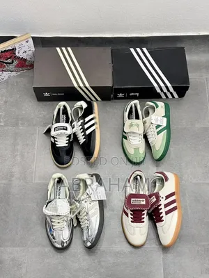 Unisex Sneakers