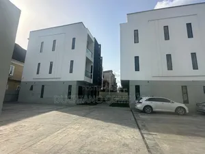 4bdrm Townhouse/Terrace in Ikeja for sale