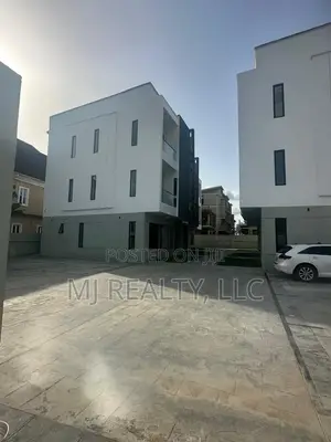 4bdrm Townhouse/Terrace in Ikeja for sale