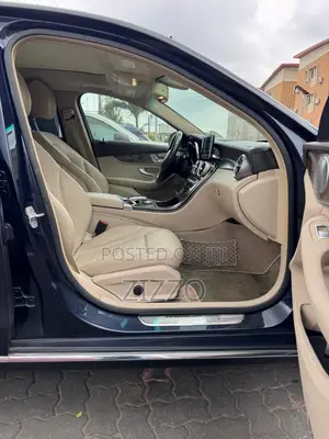 Mercedes-Benz C300 2015 Black