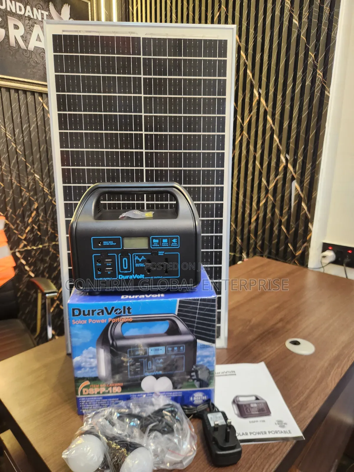 Powerful 150w Solar Generator With Panel and 2 Bulb