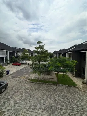 4bdrm Townhouse/Terrace in Estate, Idu for sale