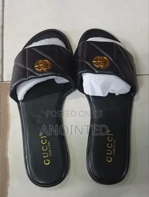 Women's Shoe