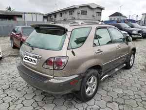 Lexus RX 2002 Gold