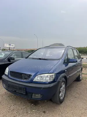 Opel Zafira 2005 Blue