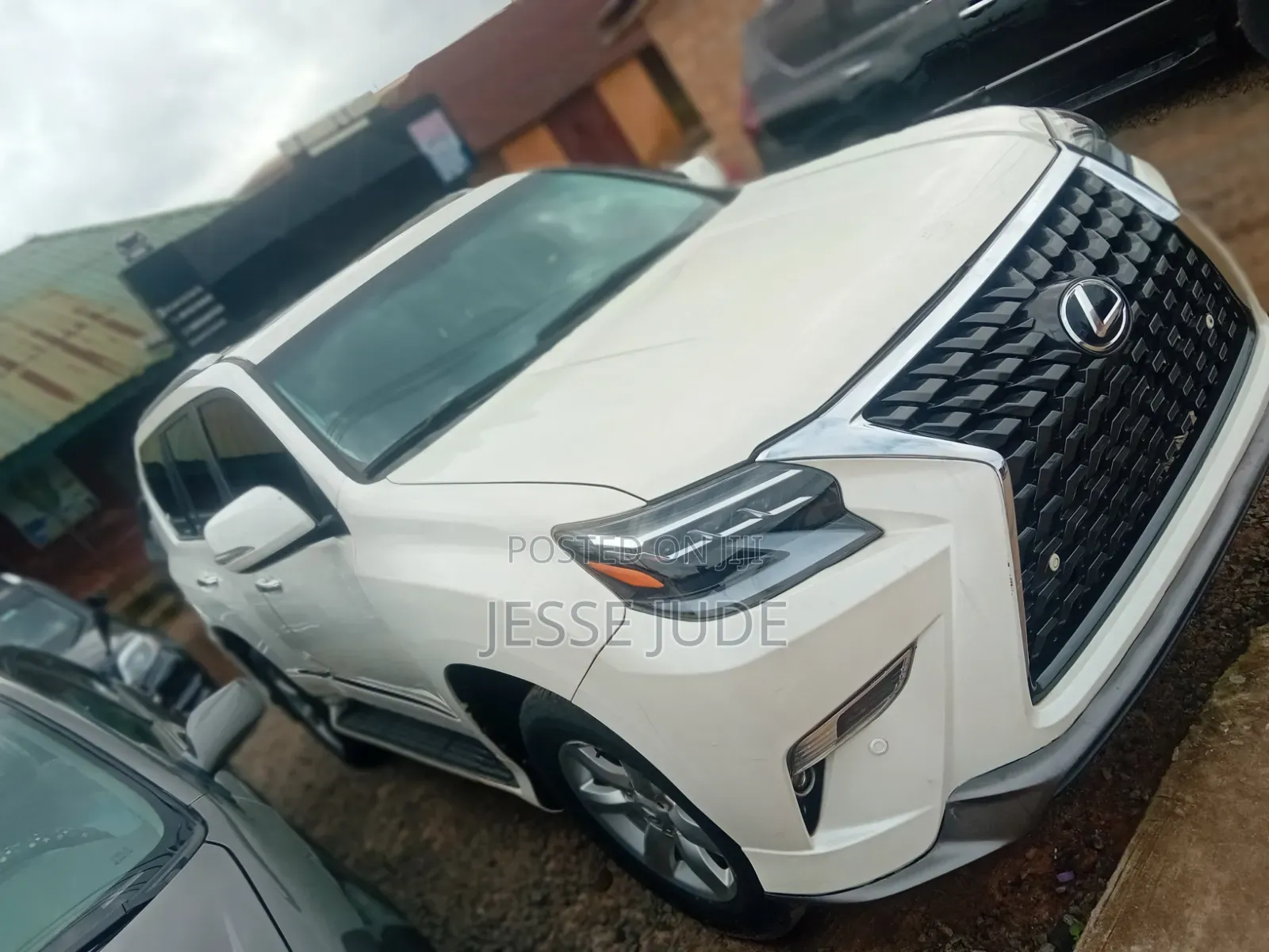 Lexus GX 2012 White