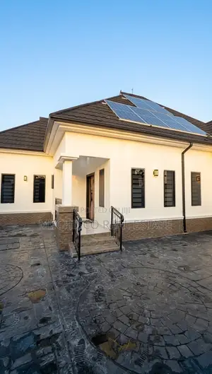 3bdrm Bungalow in Obio-Akpor for sale
