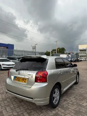 Toyota Corolla 2005 Silver