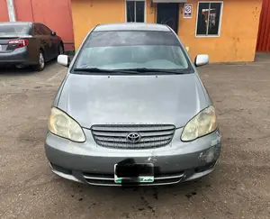 Toyota Corolla 2004 Gray