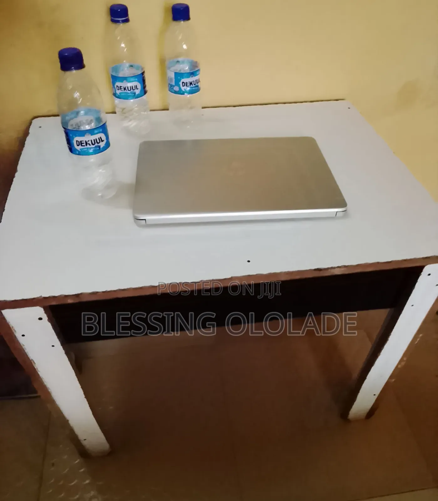 Reading Table