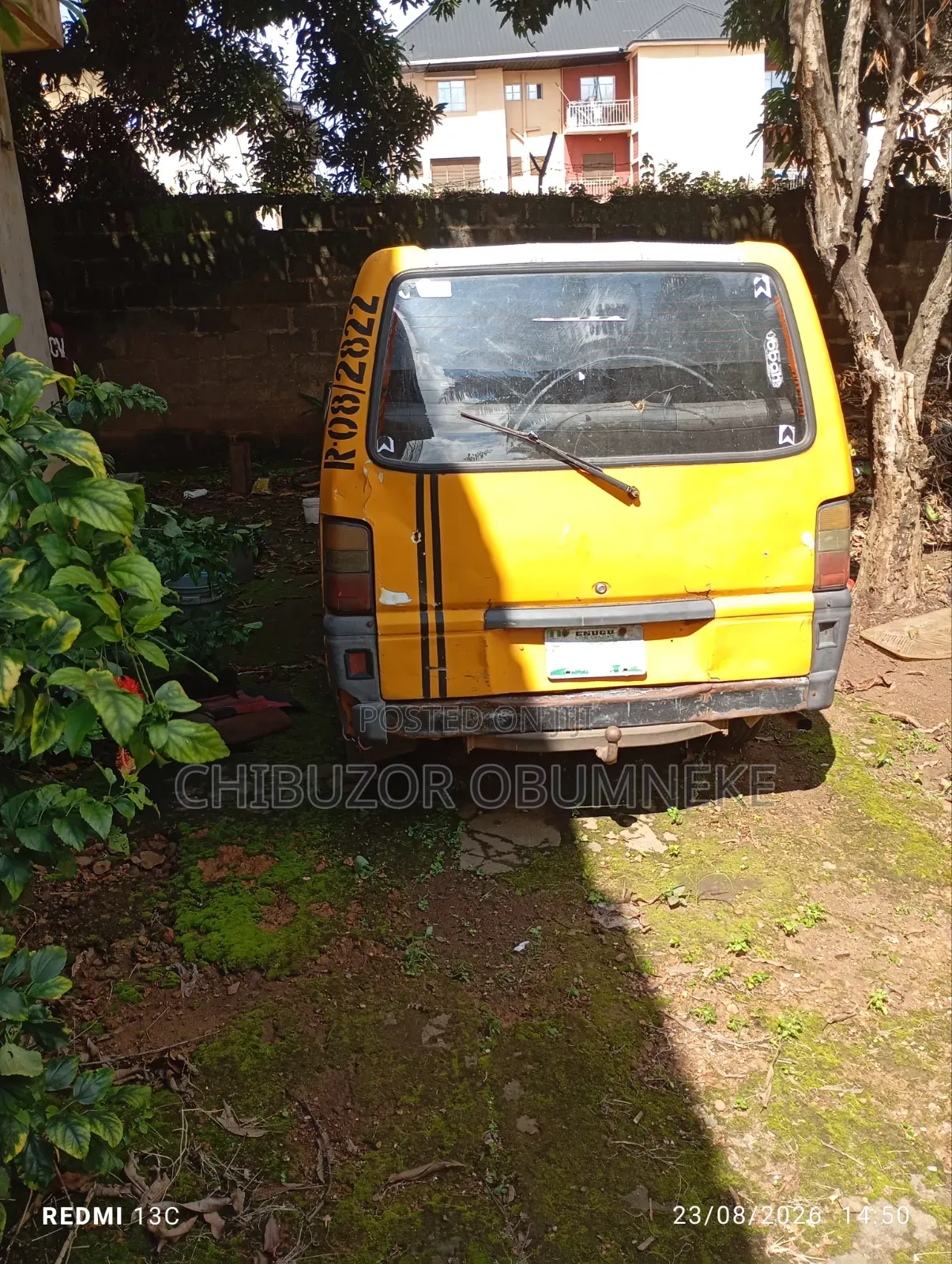 Mitsubishi L300 2003 Yellow