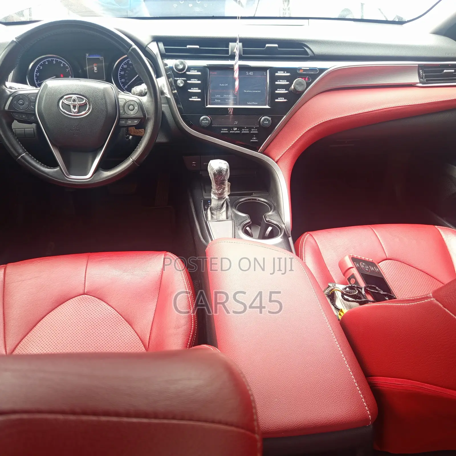 Toyota Camry 2018 Black