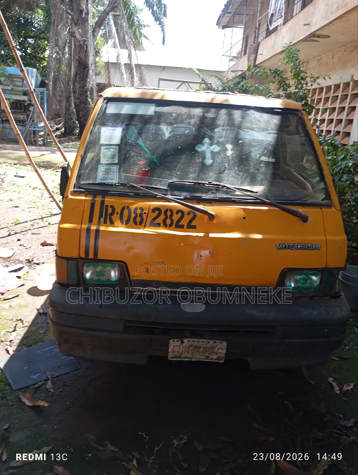 Mitsubishi L300 2003 Yellow
