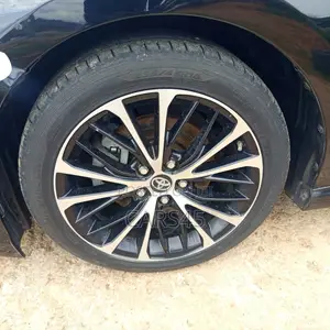 Toyota Camry 2018 Black