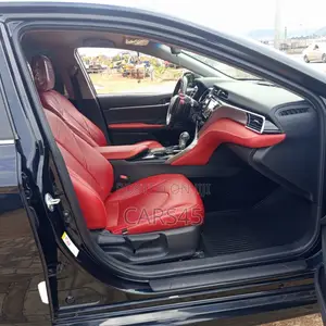 Toyota Camry 2018 Black