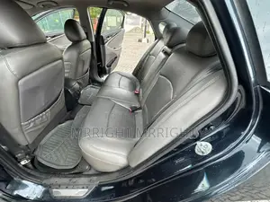 Hyundai Sonata Limited 2.0T Sedan (2.0L 4cyl 6A) 2013 Blue