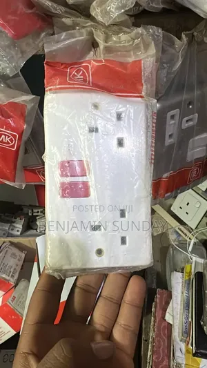 Metal Socket