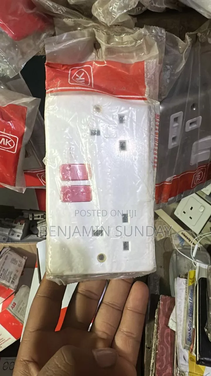 Metal Socket