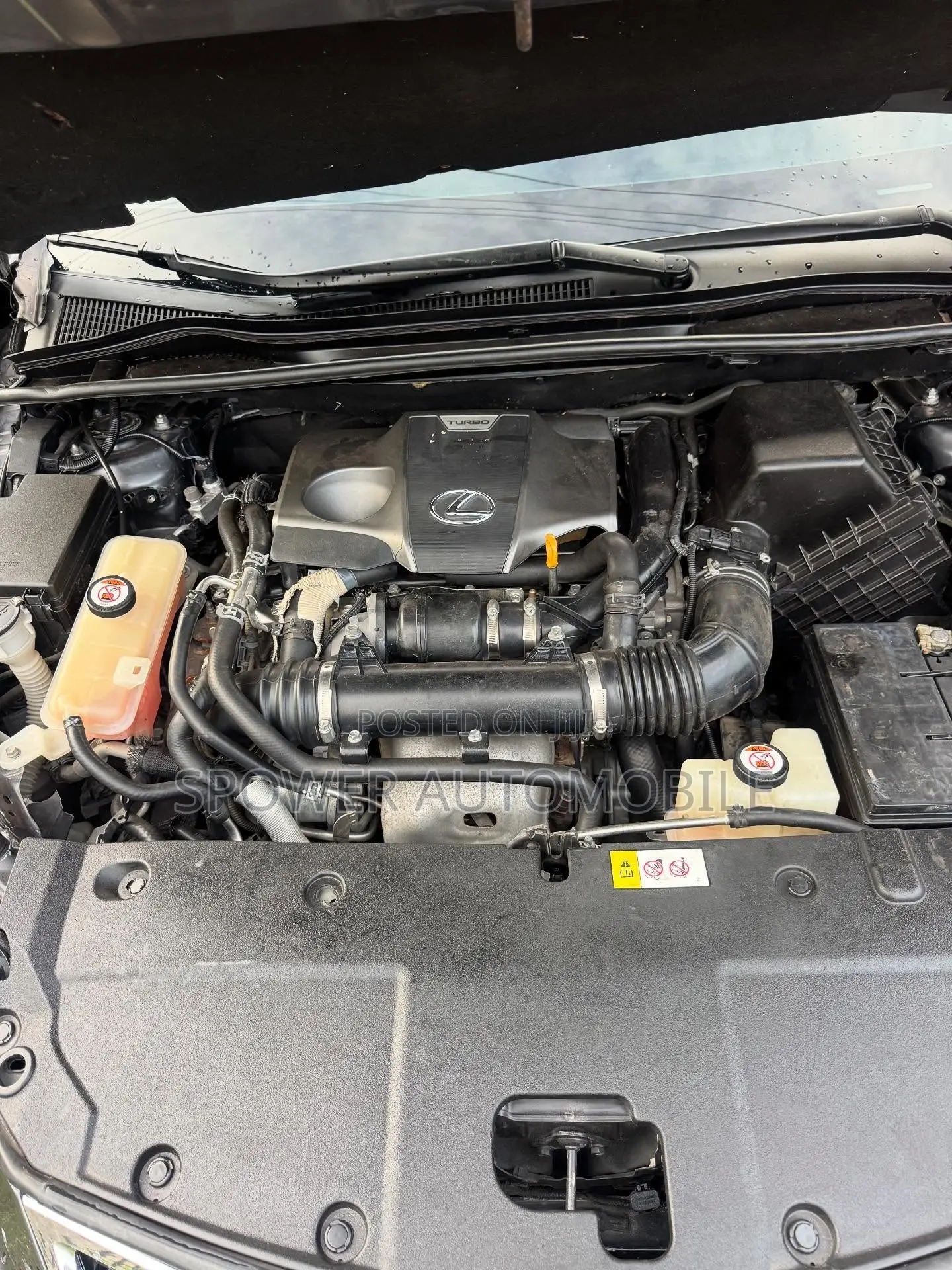 Lexus NX 2017 Silver