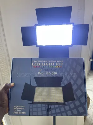 Led 600 Profesional Studio Light for Video Shot Lighting Set Up +Stand