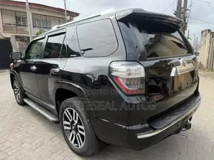 Toyota 4-Runner Limited Nightshade 4x4 2019 Black