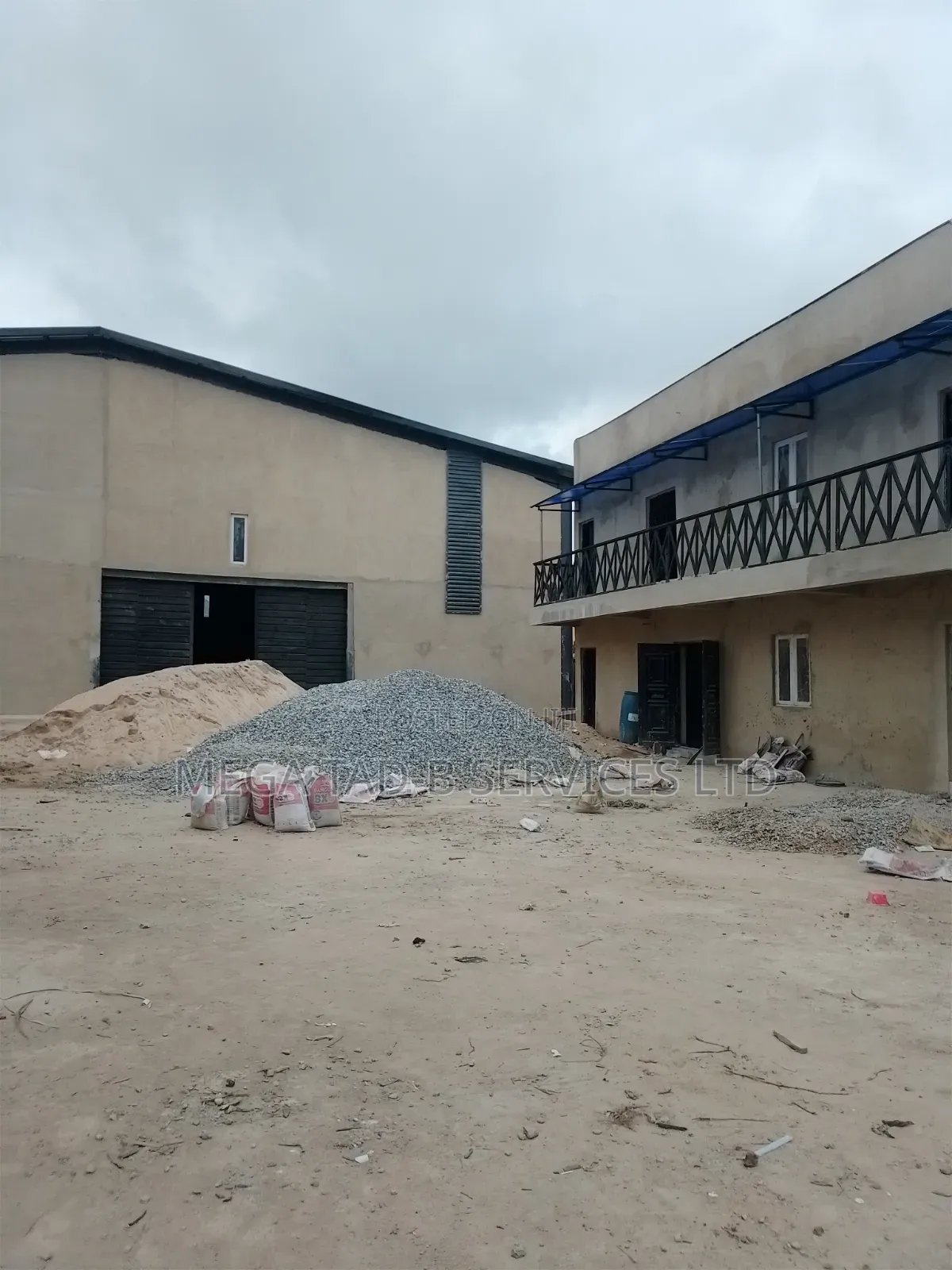 Warehouse for Lease