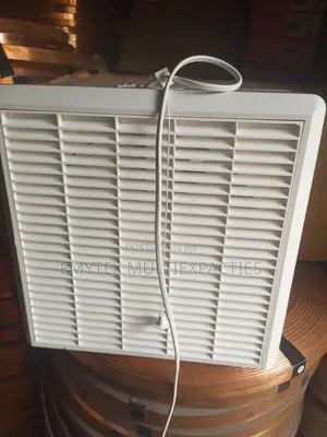 Manrose Extractor Fan (WF230P) BRITISH MADE