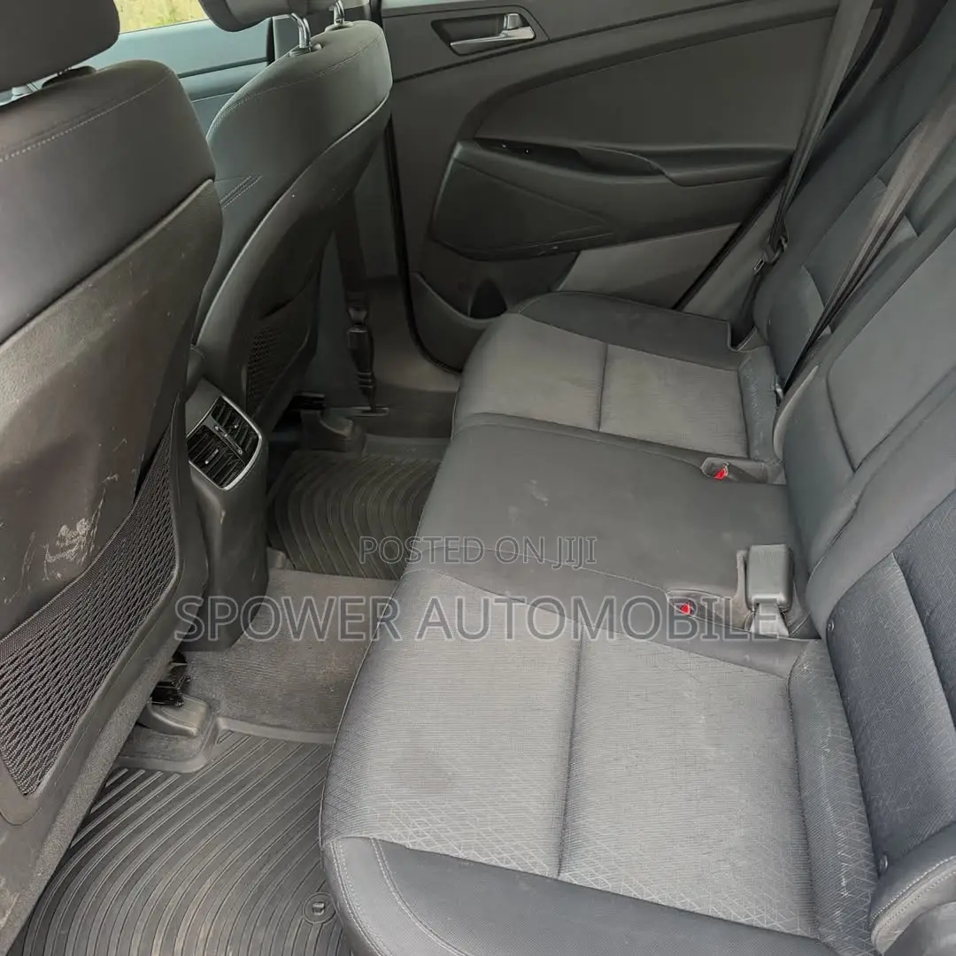 Hyundai Tucson 2015 Red