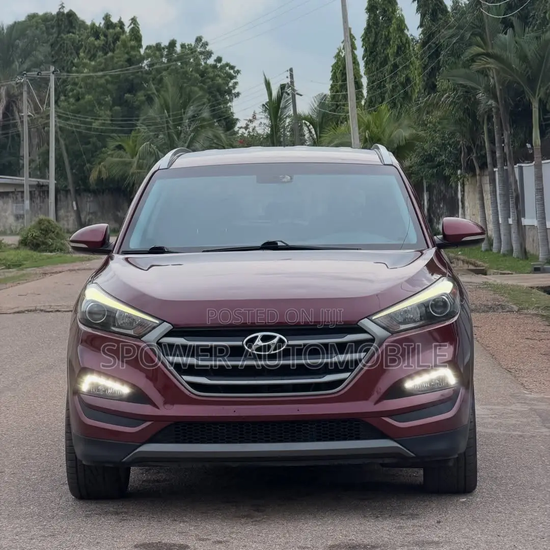 Hyundai Tucson 2015 Red