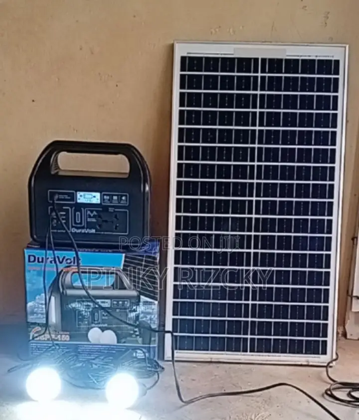 DuraVolt Solar Generator With Panel