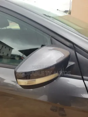 Ford Focus S Sedan FWD (2.0L 4cyl 5M) 2016 Gray