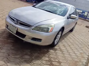Honda Accord 2007 Silver
