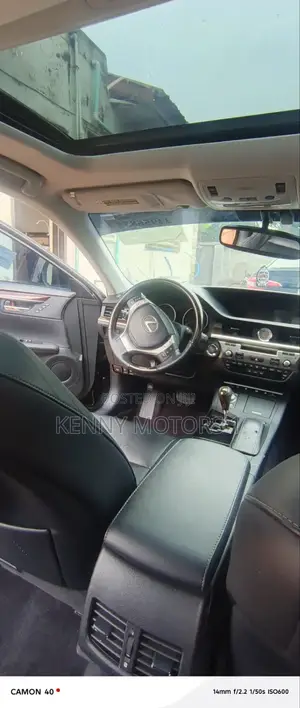 Lexus ES 2014 Black