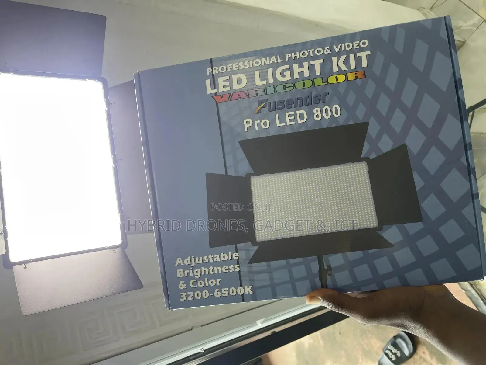 Led 800 Studio Light + 2 Batteries+ Stand