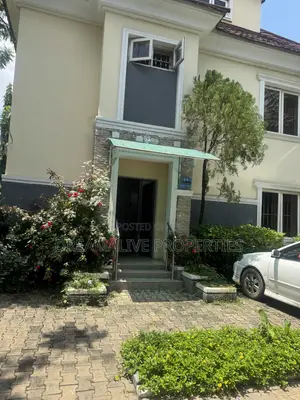 5bdrm Duplex in Life Camp for rent