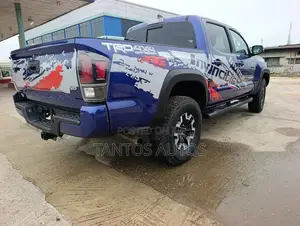 Toyota Tacoma Limited Double Cab 5' Bed V6 AT 2023 Blue