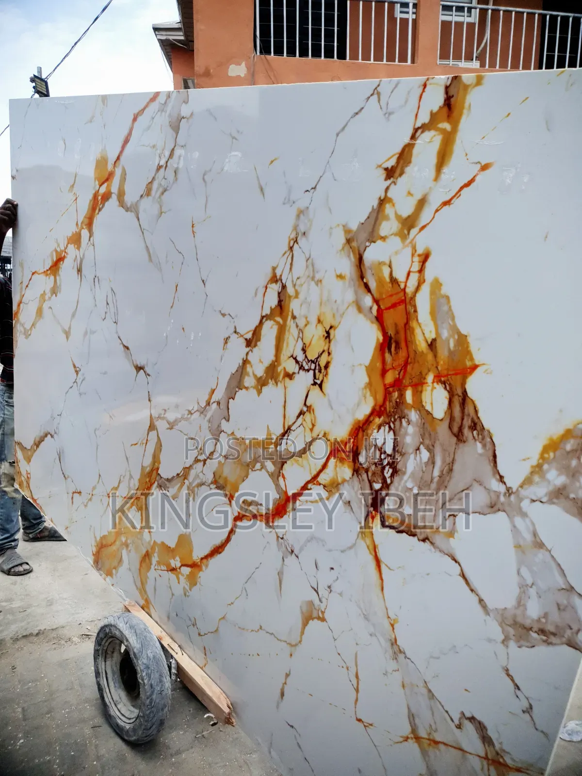 Thunder Gold Marble Quartz