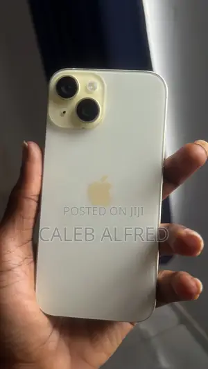 Apple iPhone 15 128 GB Yellow