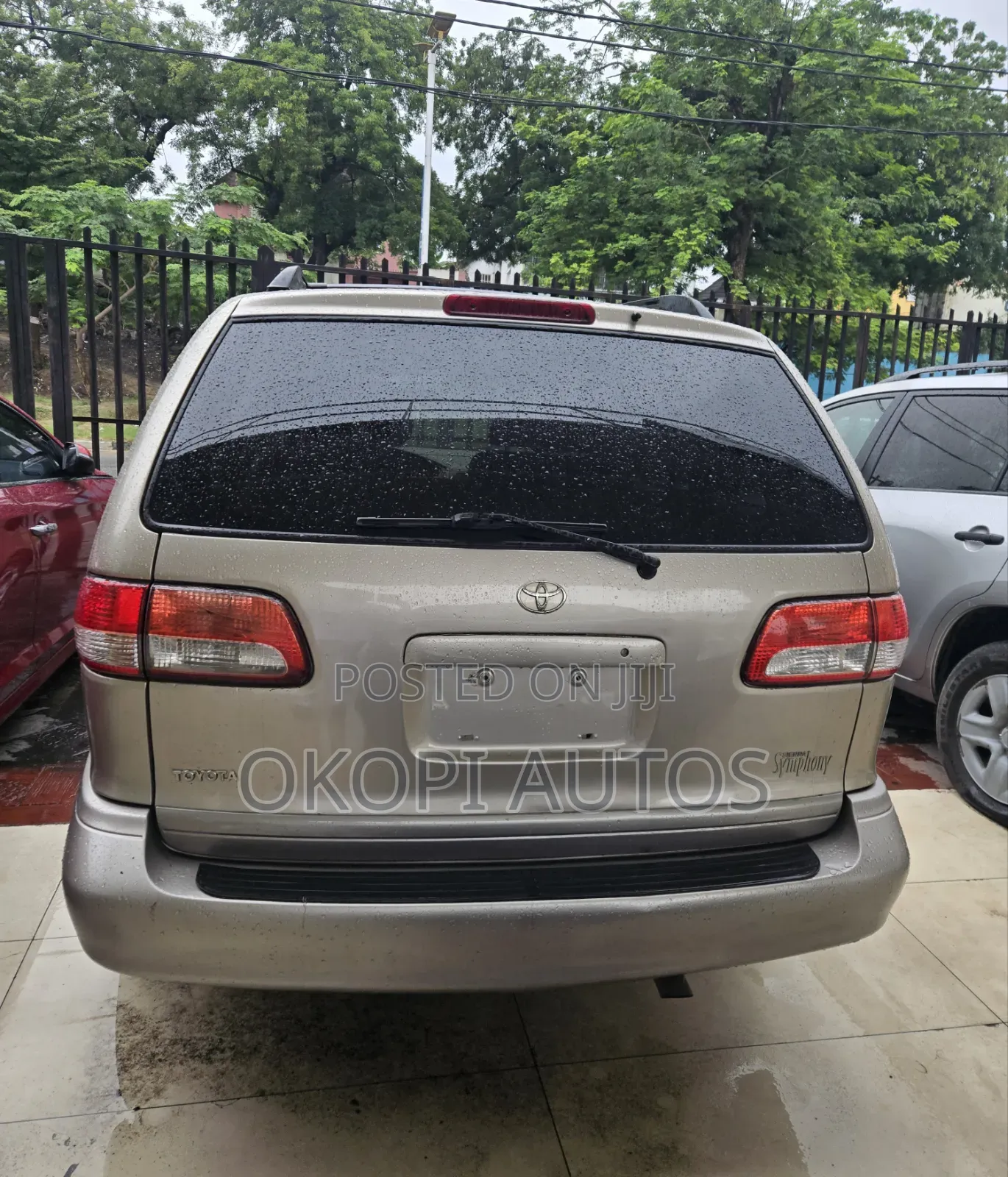 Toyota Sienna LE 2002 Silver