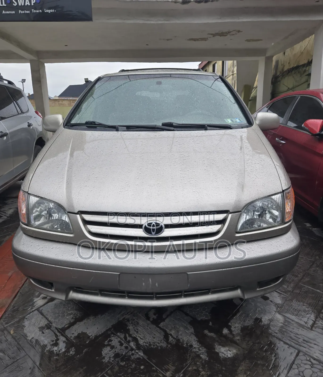 Toyota Sienna LE 2002 Silver